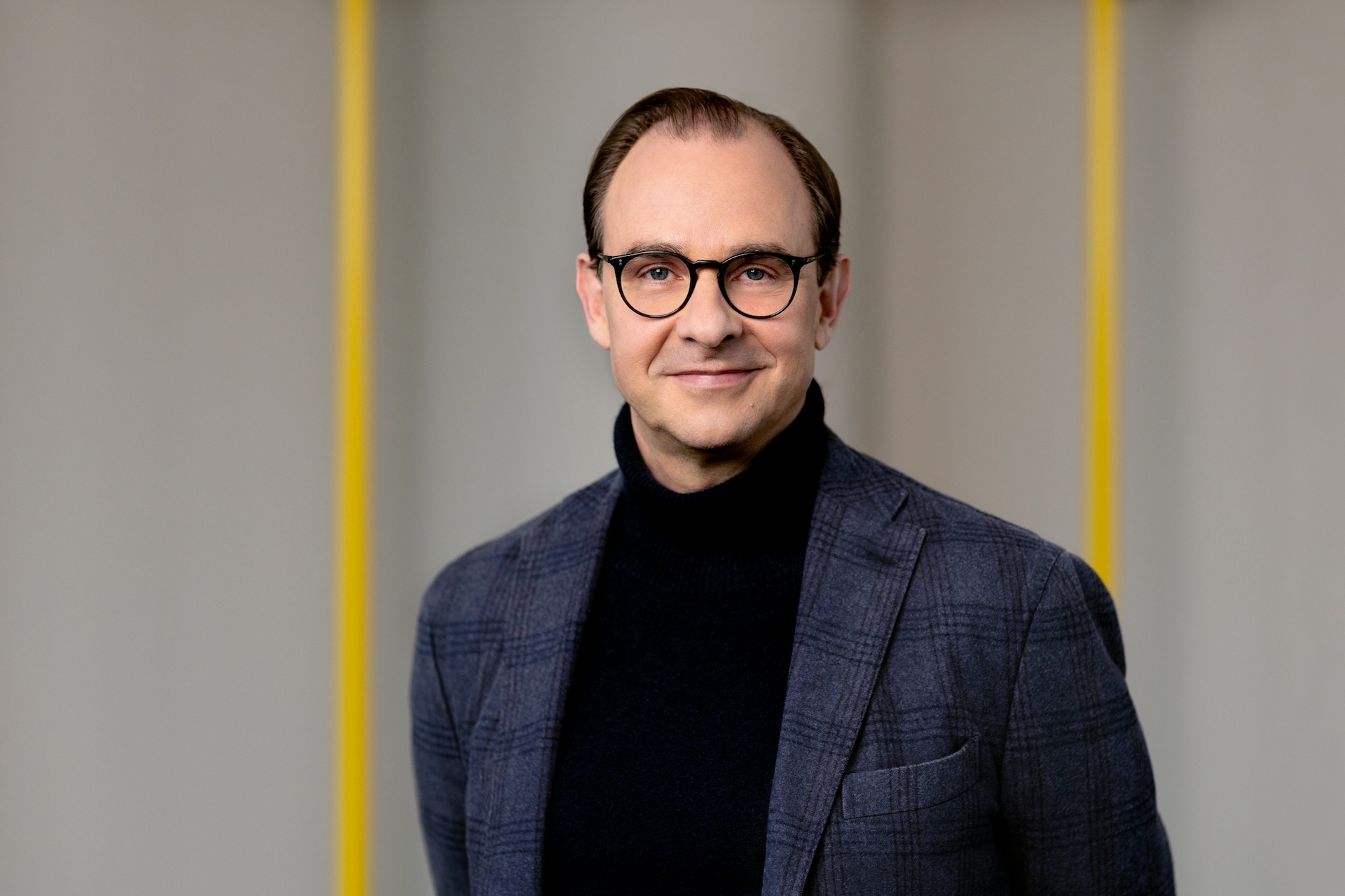 Portrait Henrik Falk